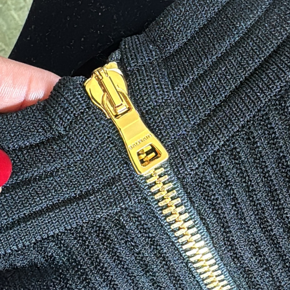 BALMAIN SHORT KNITTED DRESS WITH GOLD
BUTTONS - Picture 4 of 6